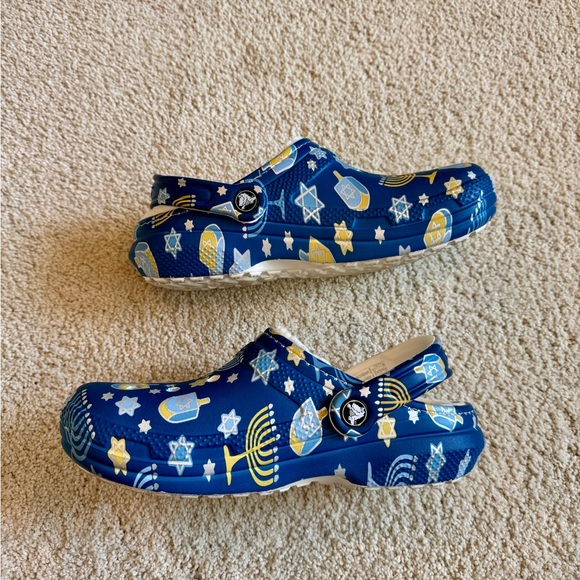 Hanukkah Crocs - Picture 2 of 5